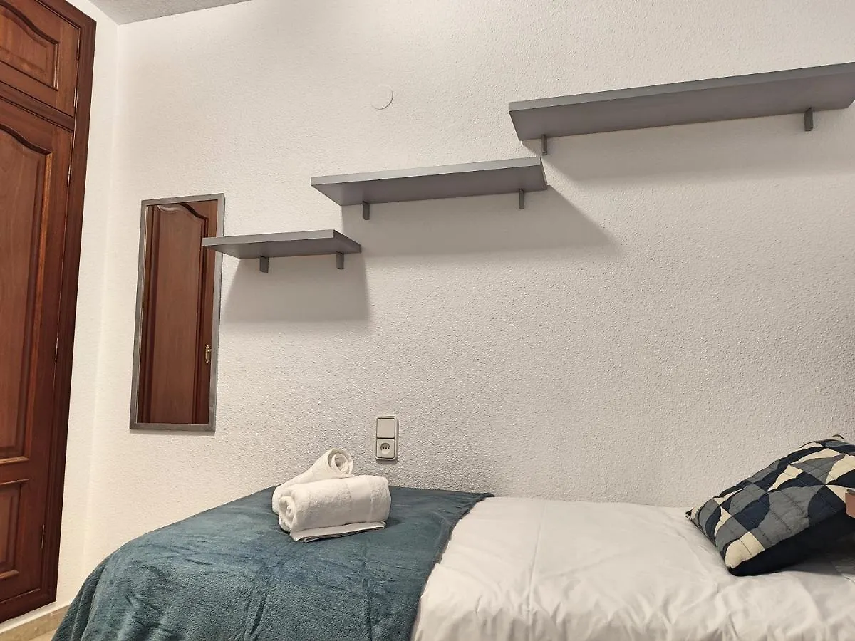 Centrico Apartamento Jardines De Vallellano Córdoba 0*,